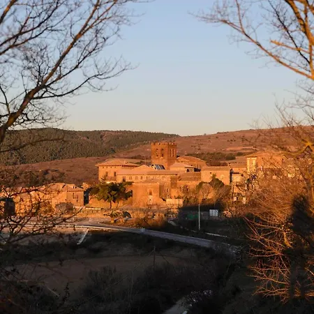 Unduesina אכסניה Undues de Lerda