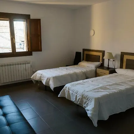 אכסניה Unduesina *