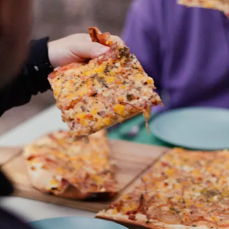 Unduesina אכסניה