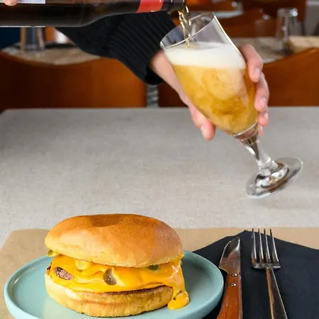 Unduesina אכסניה Undues de Lerda